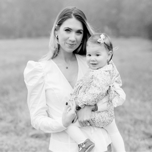 Meet your Posher, Charlotte - Picture 2 of 2